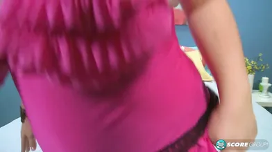 Nikki Smith Milks Man