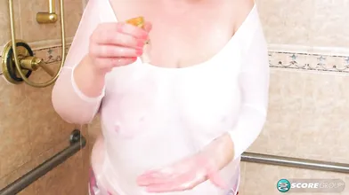 Wet & Lovely - Lila Lovely