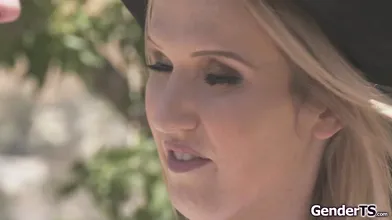 Busty trans Kayleigh Coxx sucked off and anal reamed by bf