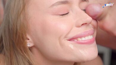 Horny stepsister's tight vag gets drilled by gigantic dick, her throat and face