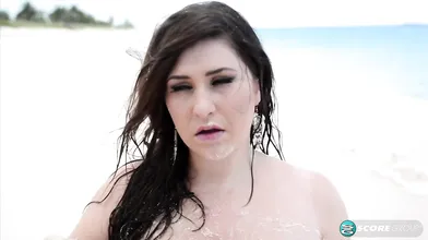 Flashback: Beauty & The Beach - Jennica Lynn