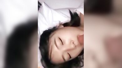 Perkosa keponakan saat tertidur