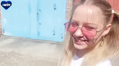 Outdoors, I saw a schoolgirl and I couldn't stand against her. I gave her a blow