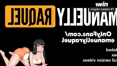 Morena exibindo seus grandes peitos e bunda perfeita em cena quente de XXX.