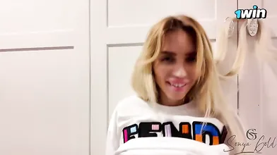 Cheating milf with yam-sized boobs and passionate sex!