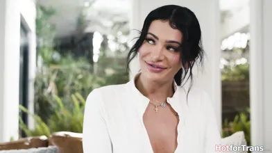 Ehm Victoria your shemale dick ripped through your leggings