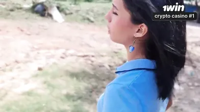 Viagem de compras com minha meia-irmã resulta em uma aventura picante inesquecív