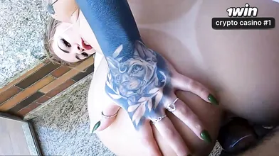 Encontros intensos com uma morena bonita e selvagem de Goiânia em vídeo POV.