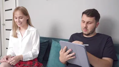 Slim schoolgirl MariMoore wants to learn deep fellate job from her teacher for b