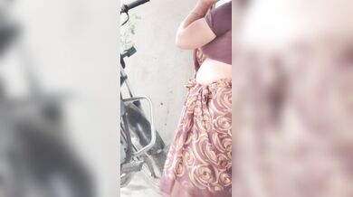 Tamil neighbour aunty