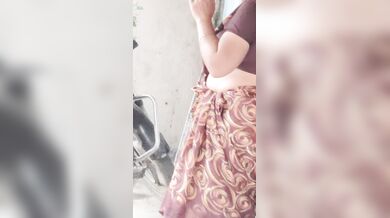 Tamil neighbour aunty