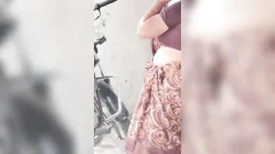 Tamil neighbour aunty