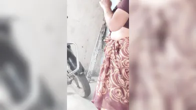 Tamil neighbour aunty