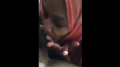 Muslim Wife Hijab Pahane Kala Mota Lund Ki Chusai Karti Hai