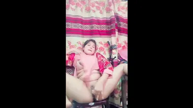 Sexy Bengali College Girl Rima Carrot Se Maje Leti Hui