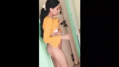 Agra Muslim Wife Sex Karti Hai Standing Pose Me Boyfriend Se