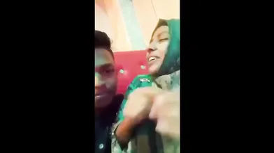 Bangladeshi Nude Girl Boobs Show Aur Sex Mms - Show Gurl