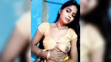 Gouthami reddy manthena sexy in yellow blouse showing her nude boobs & milk ????????