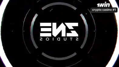 Uma garota brasileira finge ser a namorada do meio-irmão em uma encenação quente