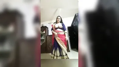 Sexy nose garl so beautiful