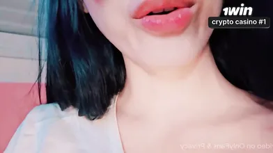 Esta é a sua vagabunda safada, a melhor em conteúdo adulto!