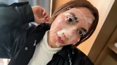 Teen Cumwalk
