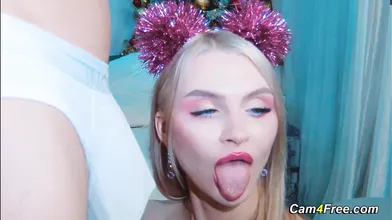 Blonde Babe Satisfies Her BF