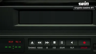 Morena esguicha em toda parte e apanha de latino musculoso em cena de sexo selva