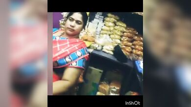 Saree navel