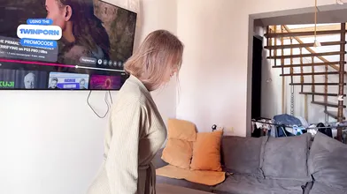 Unpausing my milf's ass fucking creampie while gargling her, best HD bang-out ev