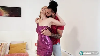 Joanna Is A Very Horny GILF