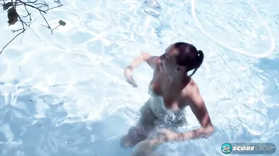 Putting On A Show - Tiffany Cane