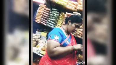 Saree navel bhabhi hot