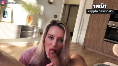 Hot teacher humps messy vag in the missionary stance with a large meatpipe - HD