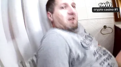 Eris Maximo oferece uma cena amadora xxx intensa e apaixonante na LatinaFever.