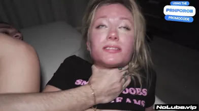 Hot platinum-blonde college biotch loves raunchy bang-out and facials.