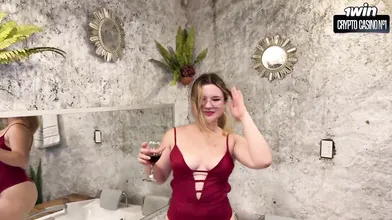 Hot ash-blonde nails a jacuzzi for a glamping invite - super scorching gonzo por