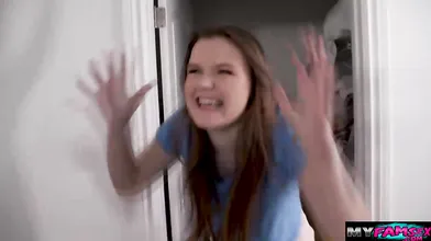 My slut stepcousin let me eat and fuck her pussy