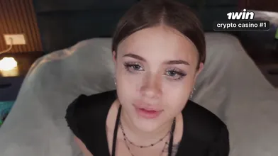 Sultry facial, platinum-blonde tart sucks stepbrother's jummy knob POV.