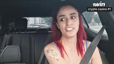 Motorista de aplicativo flagra passageiro se masturbando no banco traseiro do ca