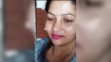 Neelam Randi shining nose and red hot lips