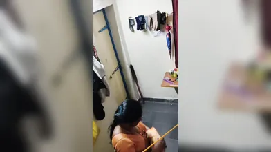 Telugu mom clothes changing video