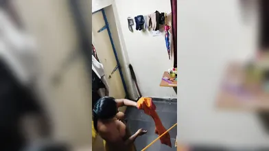 Telugu mom clothes changing video