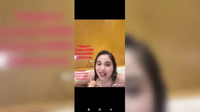 Chloiedecker 5 th 200 Tokens Ticket show