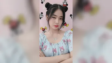 Perkosa keponakan di kamar hotel