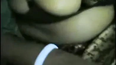 Indian Mallu Aunty Naked Playing With Her Juicy Milky Boobs