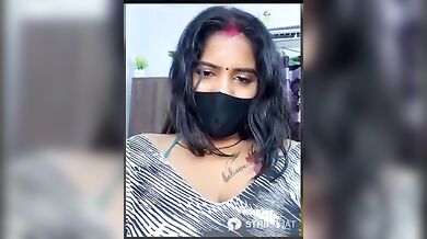 VHotSweti On Stripchat Boobs Show Teasing