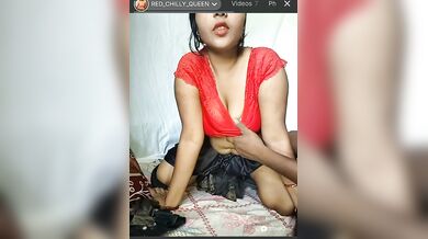 RedChillyqueen Stripchat Couple Show