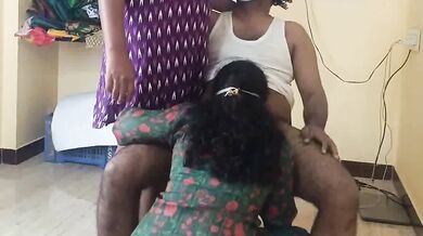 Tamil Guy 3some Play With Auntys