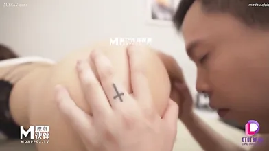 DD001 My Sister's Extreme Temptation Is Unbearable Day And Night